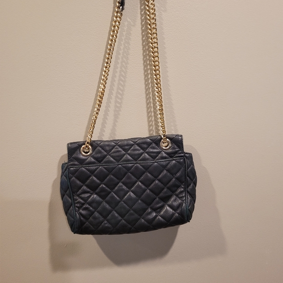 💚CLEARANCE💚 Michael Kors quilted leather shoulder bag - Picture 5 of 9
